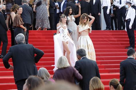 Unknown Babe Shows Off Her Nude Tits At The Th Cannes Film Festival
