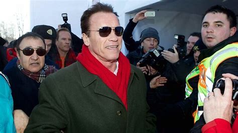Old Arnold Schwarzenegger Sex Photo Found In Penthouse Founder’s Storage Unit Au