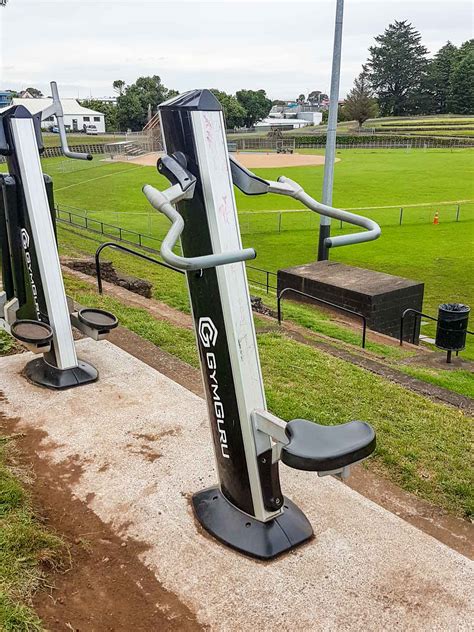 Best of all, jake opened his gym business using nothing more than a credit card. Sturges Park Outdoor Gym, Otahuhu | Robinhood - The Free ...