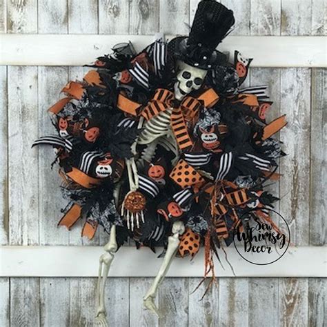 Mr Bones Wreath Skeleton Wreath Skeleton Halloween Wreath Etsy