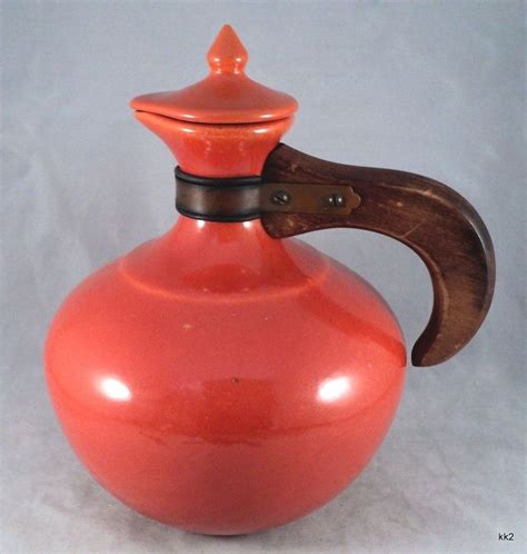 Vintage Bauer Pottery Usa Tangerine Orange Carafe Pitcher Jug And Lid Wood Handle Bauer Pottery