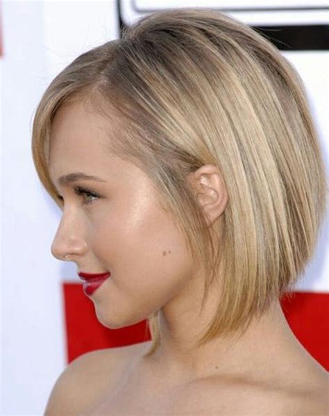 A layered bob is a bob haircut that's cut in layers of different lengths. Classic layered bob | Beauty | Pinterest