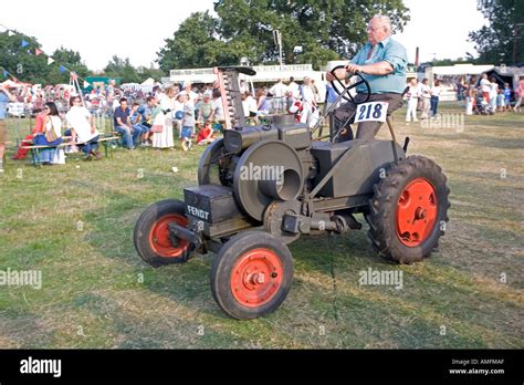 Old Vintage Fendt Tractor At Moreton In Marsh Agricultural Show Stock