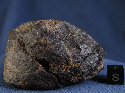 Origin of 'mercury' meteorite still puzzles scientists. Meteorite Gallery, Photos, Information, Hunting, Research ...