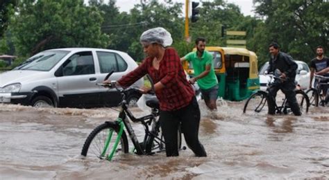 Death Toll From India Flooding Rises 7 Million Displaced News Telesur English