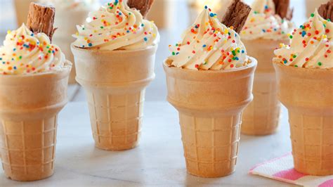 Ice Cream Cone Cupcakes White Wings