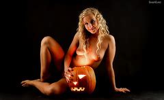 Free Porn Halloween Pictures