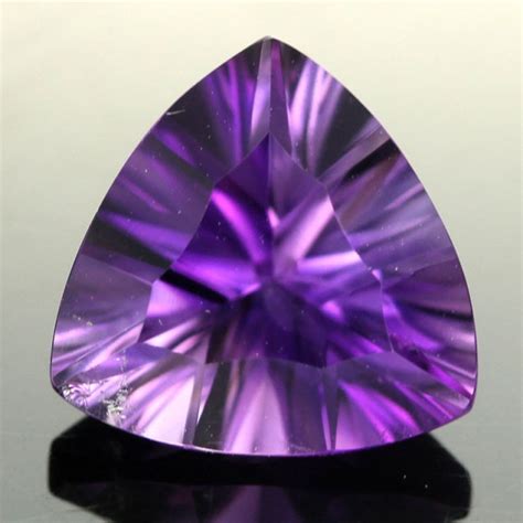 February Birthstone The Amethyst Gem Rock Auctions Effy Moom Free Coloring Picture wallpaper give a chance to color on the wall without getting in trouble! Fill the walls of your home or office with stress-relieving [effymoom.blogspot.com]