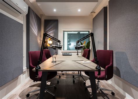 Podcast Studio London At The Qube Available To Book Now