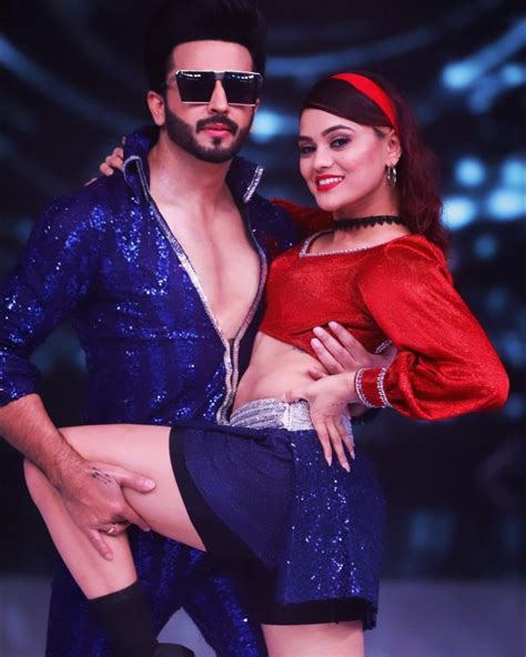 Jhalak Dikhhla Jaa 10 Check Out Shows Contestants Judges And Hosts