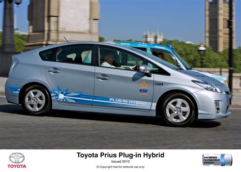 Toyota Prius Plug In Hybrid Qualifies For Government Ultra Low Carbon
