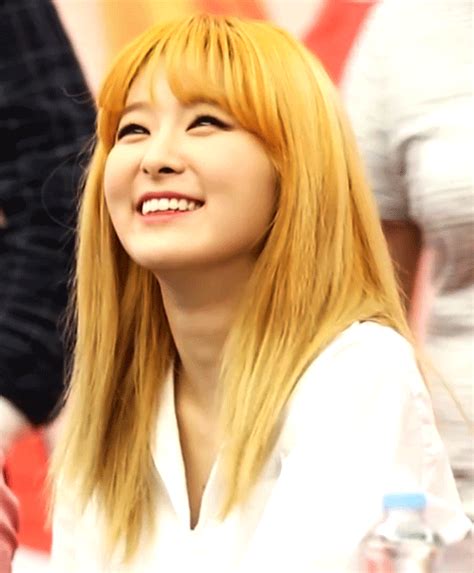 sistarheaux: "3/? gifs of seulgi's smile " | Red velvet ...