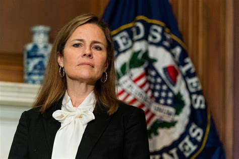 El Senado Confirmará A La Jueza Amy Coney Barrett En La Corte Suprema