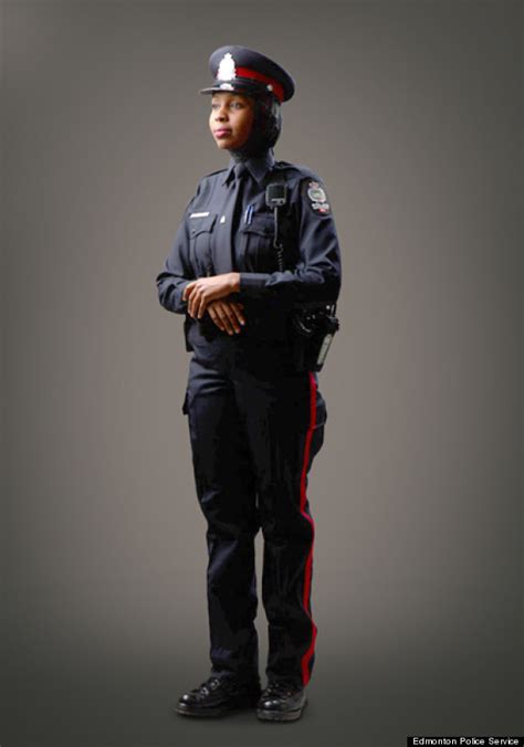 Canadian Police Approve Hijab Headscarf Uniform For Females Huffpost