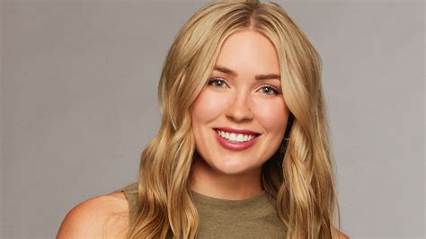What Is Cassie S Job The Bachelor Contestant Has A Heart Of Gold