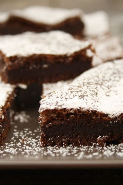Weitere ideen zu christstollen backen, kuchen und torten rezepte, 3 zutaten kuchen. Nutella-Kuchen mit zwei Zutaten | Nutella kuchen, 3 ...
