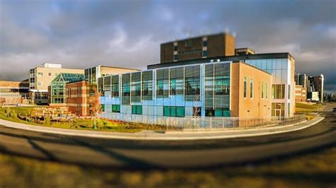 Lakehead U Opens New Engineering And Sciences Building Northern