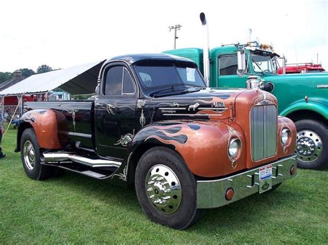 mack b 61 pick up ★。☆。jpm entertainment ☆。★。 trucks vintage trucks pickup trucks