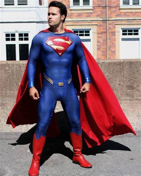 25 Most Impressive Superman Cosplays That Will Blow Your Senses