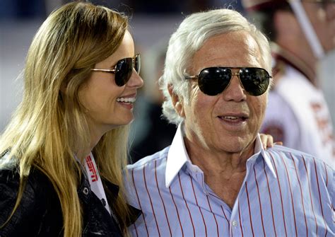 Robert Kraft Girlfriend Meet Ricki Lander 73 Year Old Patriots Owner