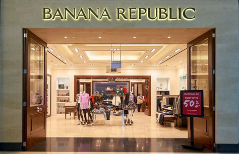 Banana republic reserves the right not to apply discount where it suspects fraudulent use. Banana Republic Credit Card Review & Tips