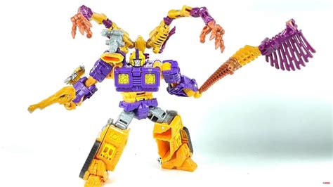 Transformers Wreckers Rule Legacy Spindle In Hand Images