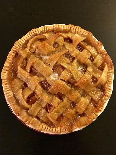 [homemade] Caramel Crusted Apple Pie R Food