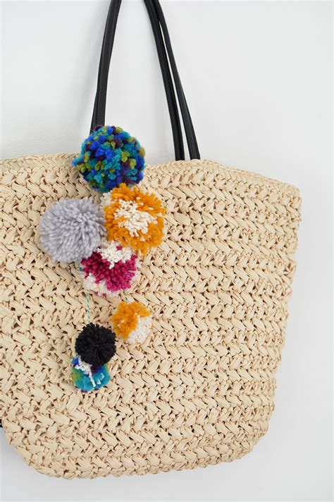 Diy Pom Pom Straw Bag 2 Ways — Caroline Burke Burkatron