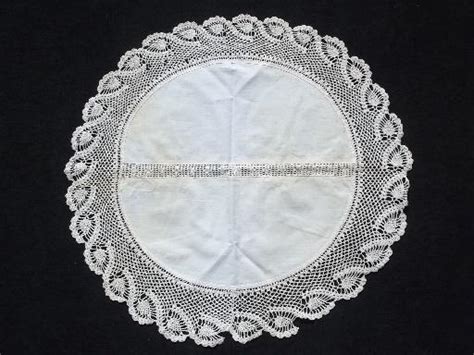 80 Vintage Doilies Cotton Fabric Doily Table Mats W Lace And Crochet
