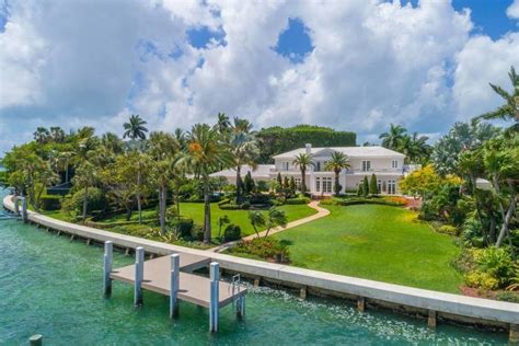 Miami Beach Home On Star Island Asks 49 Million Mansion Global