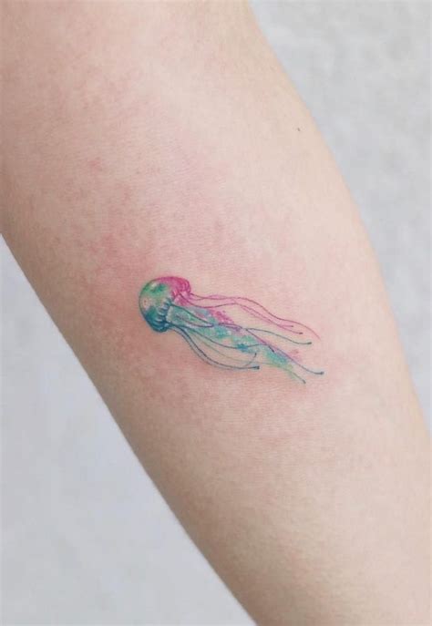 Jellyfish Tattoos Meanings Tattoo Designs Ideas Jellyfish Tattoo