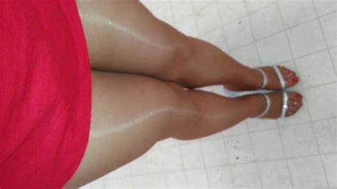Transvestite Rht Ff Sex - Pantyhose Walking Leg And Foot Tease Free Shemale Porn F | My XXX Hot Girl