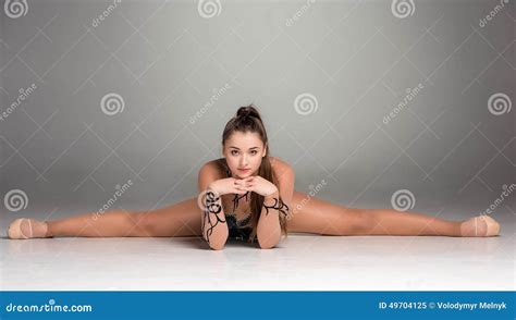 Portrait Of A Gymnast Stretching Twine Stock Image Image Of Exercise