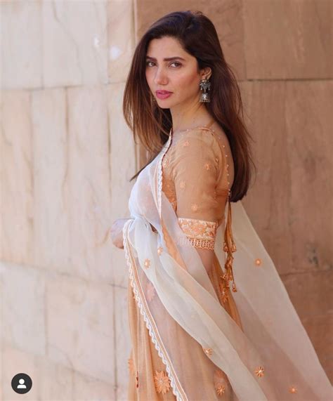 5 Times Mahira Khan Proved That Shes The Queen Of Lollywood Niche