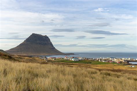 Top 10 Things To Do In Grundarfjordur Iceland Town Next To Kirkjufell