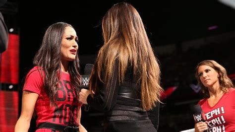 Nikki Bella Explains Why She Betrayed Brie At Summerslam Photos