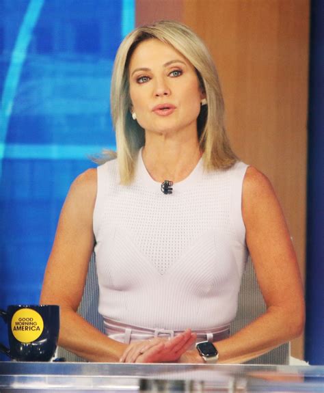 Amy Robach Good Morning America Set In New York 07132022 Celebmafia