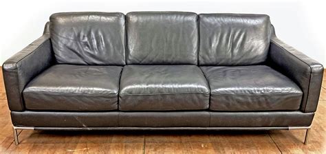 Lot Natuzzi Mfg Modern Italian Leather Sofa