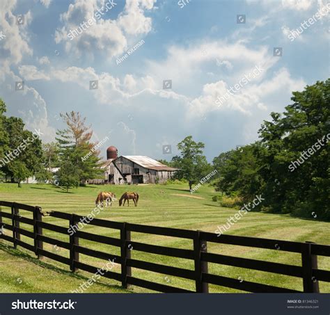 Sprawling Acreage Of Pastures Surround A Horse Farm In Kentucky Usa