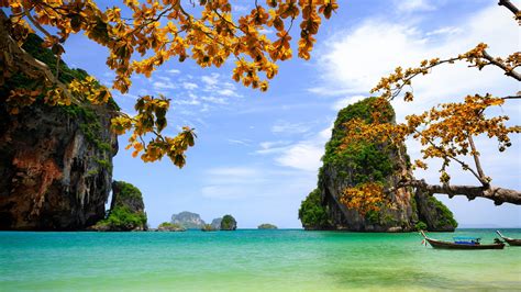 Vietnam Beautiful Scenery Sea Rocks Islands Trees Leaves Boats