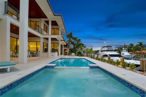 Exceptional Florida Waterfront Home With Luxury Finishes Sells 4425000