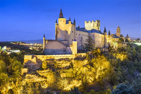 Alcázar De Segovia Sitios De España