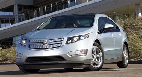 Gm Said To Offer Lower Cost Version Of 2016 Chevy Volt With Shorter