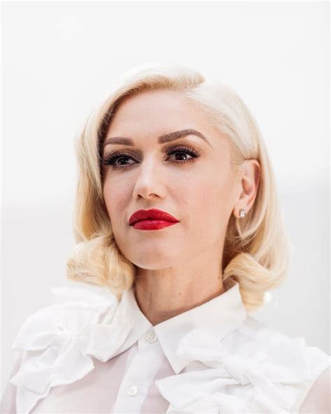 Gwen Stefani Skips Spotify And Still Opens At No 1 The New York Times