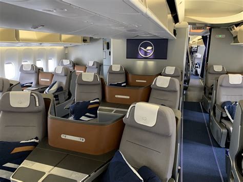 Lufthansa 747 8 Business Class Upper Deck