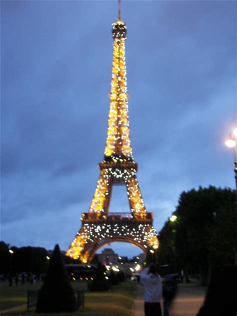 The Eiffel Tower At Night When It Does Its Sparkling Light Thing Haha