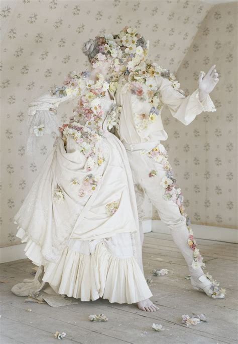 Who Helps Tim Walker Tell Fashions Fantastical Fictions Tim Walker Tim Walker Photography