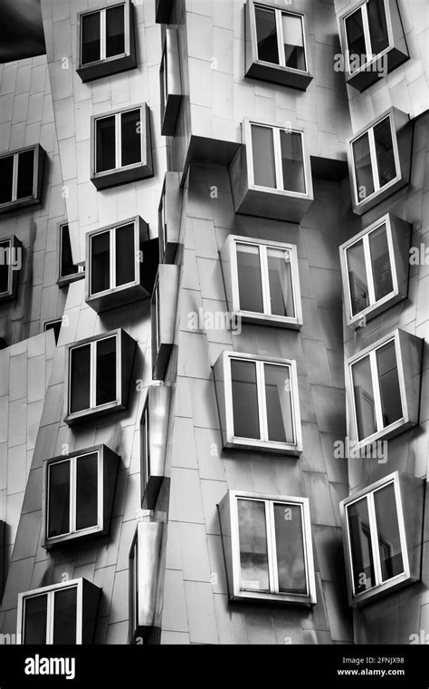 Frank Gehry Boston Black And White Stock Photos And Images Alamy