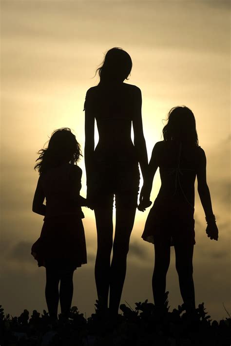 Pin By Breyl Brinkley On Silhouette Sister Photography Mother