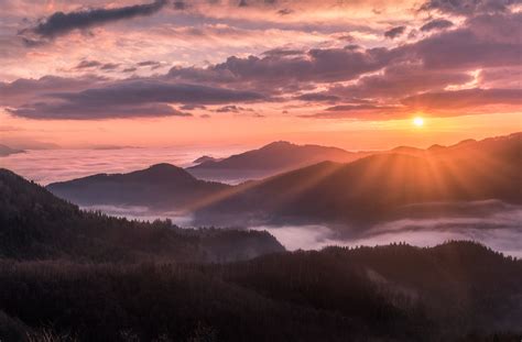 Mountains Fog Sunbeams Clouds 5k Hd Nature 4k Wallpapers Images